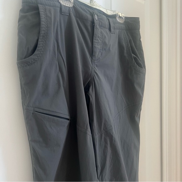 Eddie Bauer Pants Sz 6 Travex Roll-Up Active Pants charcoal grey Secure Pockets - Picture 5 of 9